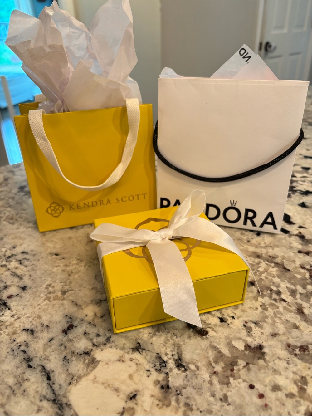 Kendra Scott Pandora gift wrap bags box